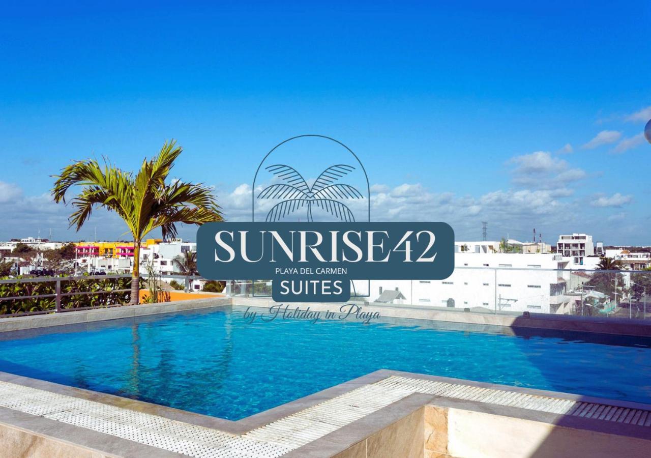 Sunrise 42 Suites By Holiday In Playa Playa del Carmen Kültér fotó